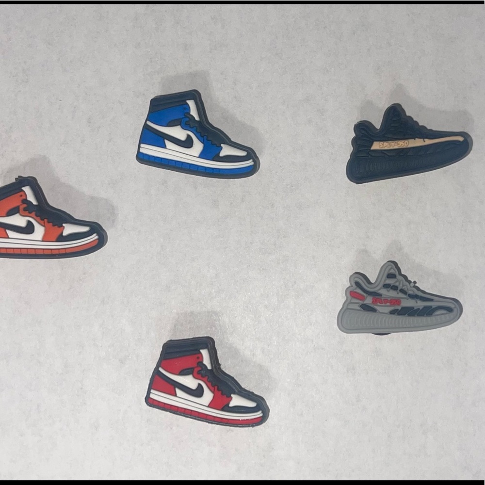 Sneakers 5pc Croc Charm Jibbitz